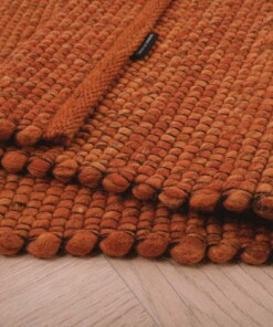 Wollteppich Lett - Cognac - close up vouw, thumbnail