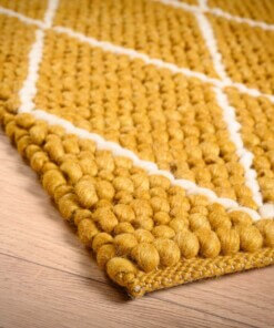 Wollteppich Rautenmuster Vinduer - Senfgelb/Creme - close up hoek, thumbnail Wollteppich Rautenmuster Vinduer - Senfgelb/Creme - close up hoek, thumbnail