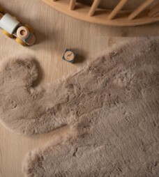 Flauschiger Kinderteppich Elefant - Fluffy Taupe - overzicht sfeer, thumbnail Flauschiger Kinderteppich Elefant - Fluffy Taupe - overzicht sfeer, thumbnail