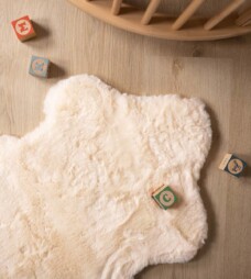 Kinderteppich Schaf Flauschig - Fluffy Creme - overzicht sfeer, thumbnail Kinderteppich Schaf Flauschig - Fluffy Creme - overzicht sfeer, thumbnail