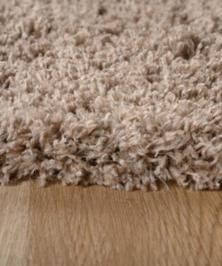 Teppich Oval Hochflor - Cozy Shaggy Beige - close up zijkant, thumbnail