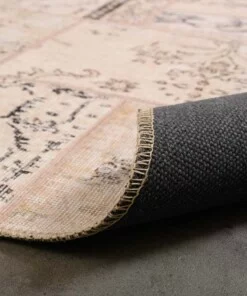 Patchwork Teppich - Fade Heritage Beige - close up vouw, thumbnail