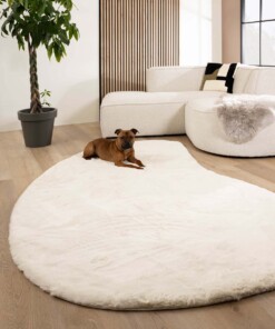 Flauschiger Teppich Organische Form - Comfy Plus Weiß