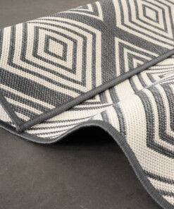 Outdoor Teppich Rautenmuster - Flip Gem Grau - close up, thumbnail