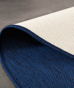 Outdoor Teppich Einfarbig Rund - Flip Dunkelblau - close up, thumbnail Outdoor Teppich Einfarbig Rund - Flip Dunkelblau - close up, thumbnail