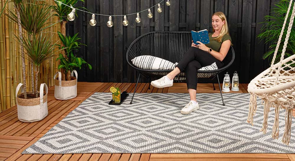 Outdoor-Teppich reinigen