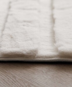 Flauschiger Teppich - Carvy Creme