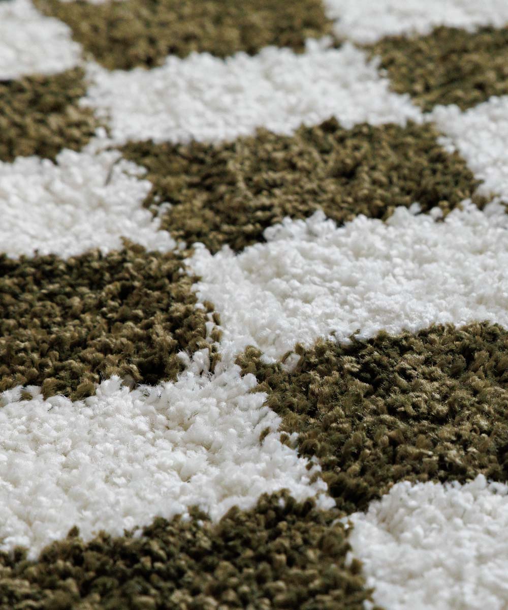 Schachbrett Teppich - Check Elfenbein/Olivgrün - close up Schachbrett Teppich - Check Elfenbein/Olivgrün - close up