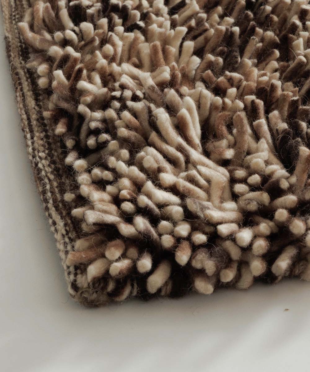 Hochflor Wollteppich - Aurelia creme/braun - close up Hochflor Wollteppich - Aurelia creme/braun - close up