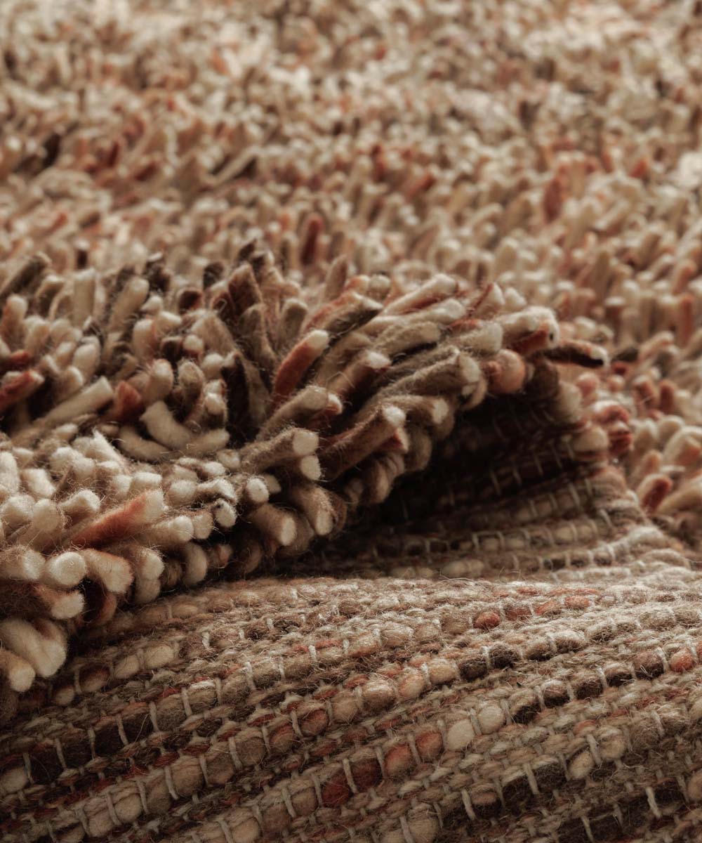 Hochflor Wollteppich - Aurelia terrakotta - close up Hochflor Wollteppich - Aurelia terrakotta - close up