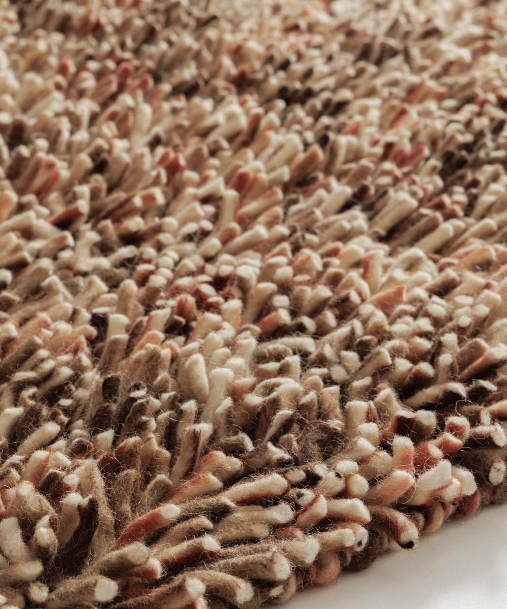 Hochflor Wollteppich - Aurelia terrakotta - close up Hochflor Wollteppich - Aurelia terrakotta - close up