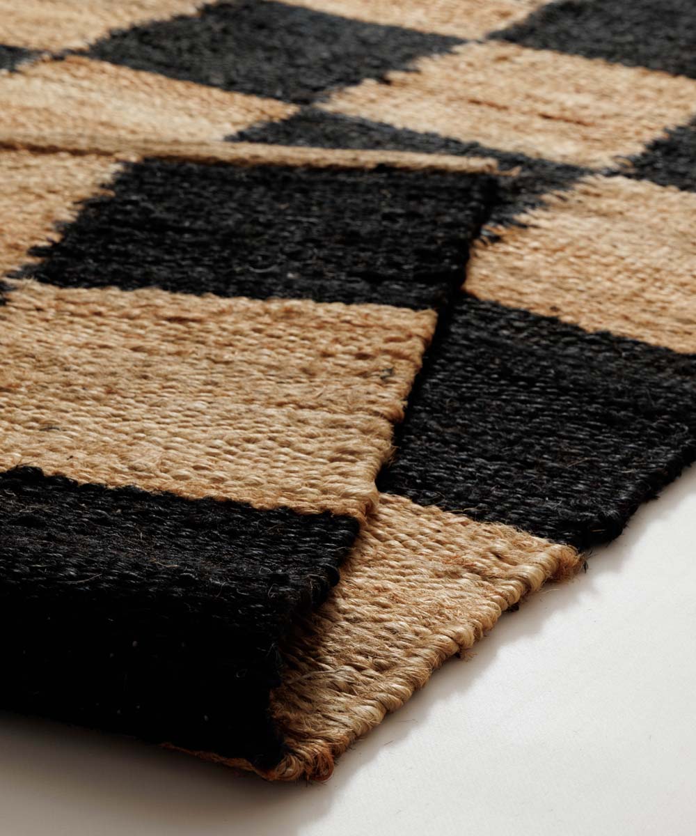 Teppich Jute - Patch natur/schwarz - close up Teppich Jute - Patch natur/schwarz - close up
