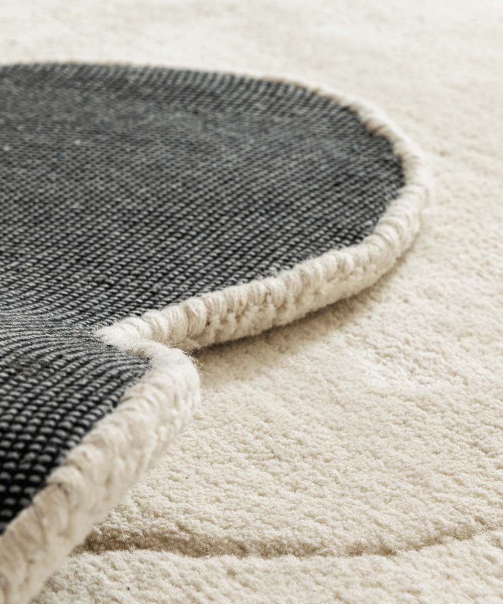 Organischer Design Teppich - Balans Swirl Elfenbein - close up Organischer Design Teppich - Balans Swirl Elfenbein - close up