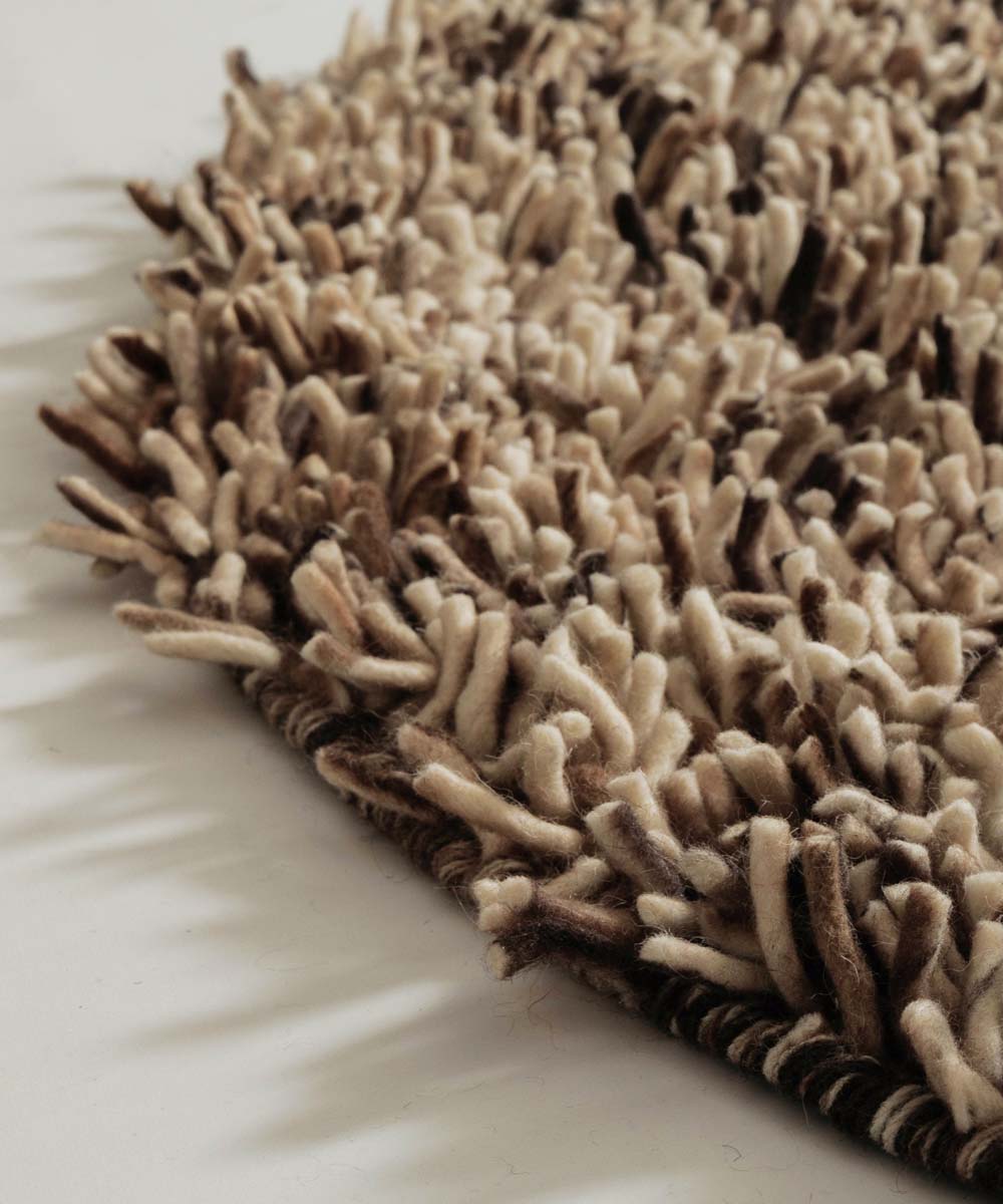 Runder Wollteppich - Aurelia creme/braun - close up Runder Wollteppich - Aurelia creme/braun - close up