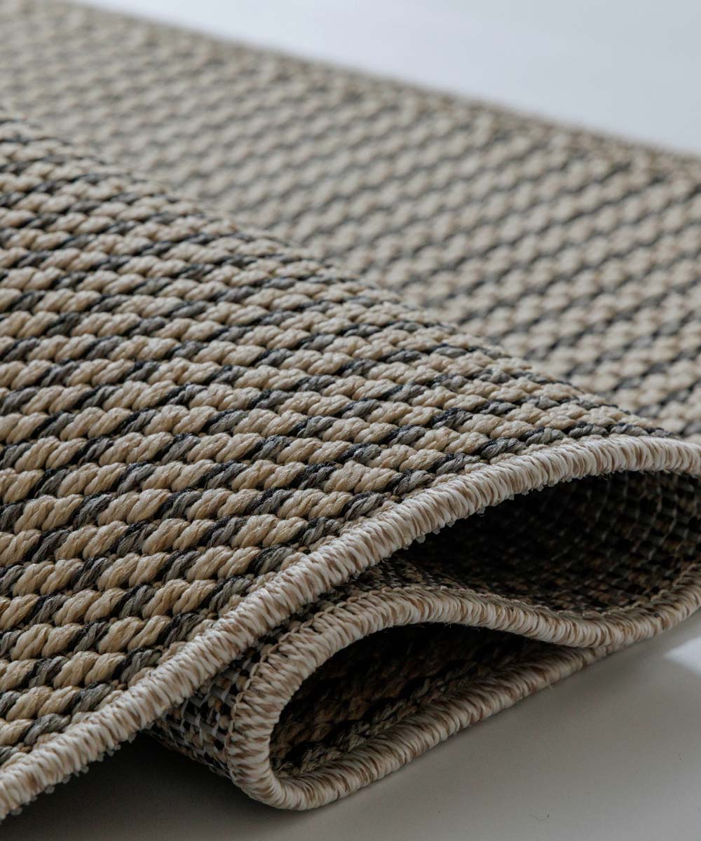 Outdoor Teppich Quadratisch Rautenmuster Jute Optik - Sunny Beige - close up Outdoor Teppich Quadratisch Rautenmuster Jute Optik - Sunny Beige - close up