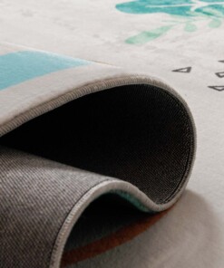 Waschbarer Kinderteppich - Fluffito Dschungel Bunt - close up