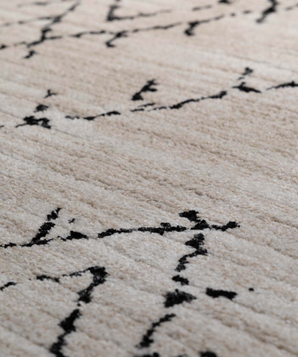 Berber Teppich Beni Ouarain Sufian - Creme/Schwarz - close up Berber Teppich Beni Ouarain Sufian - Creme/Schwarz - close up