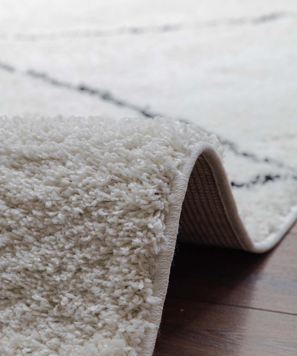 Hochflor Teppich Quadratisch Berber Artisan - Weiß/Schwarz - close up Hochflor Teppich Quadratisch Berber Artisan - Weiß/Schwarz - close up