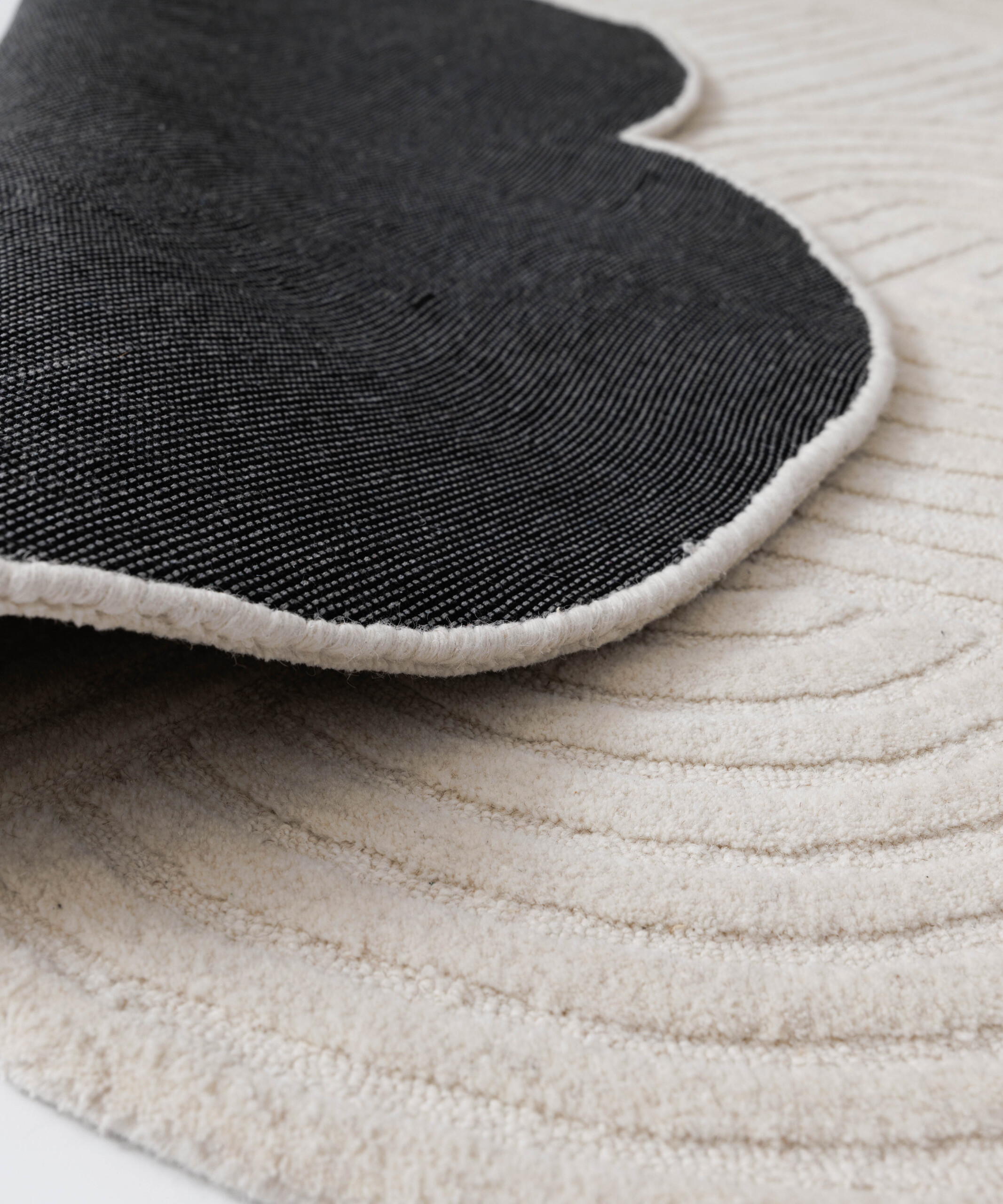 Organisches Design Teppich - Balans Elfenbein - close up Organisches Design Teppich - Balans Elfenbein - close up