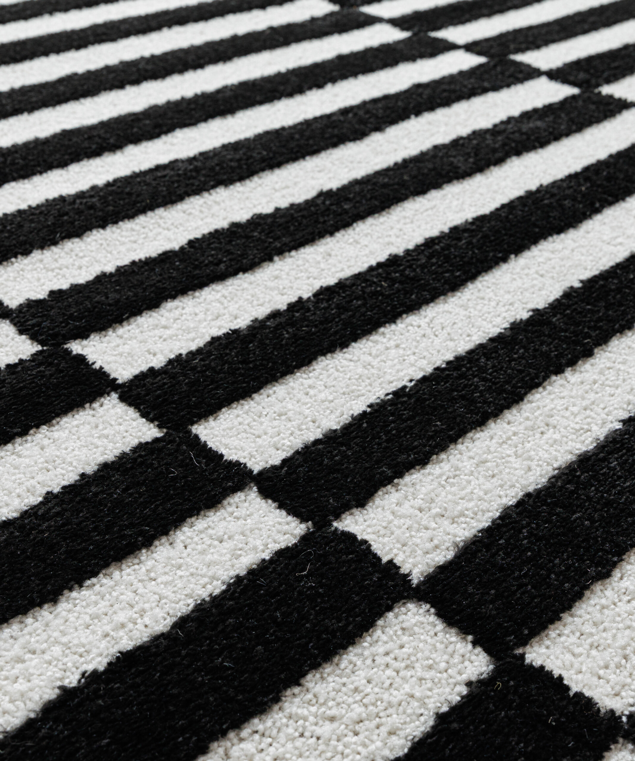 Kurzflor Teppich - Nivo Step Creme/Schwarz - close up Kurzflor Teppich - Nivo Step Creme/Schwarz - close up
