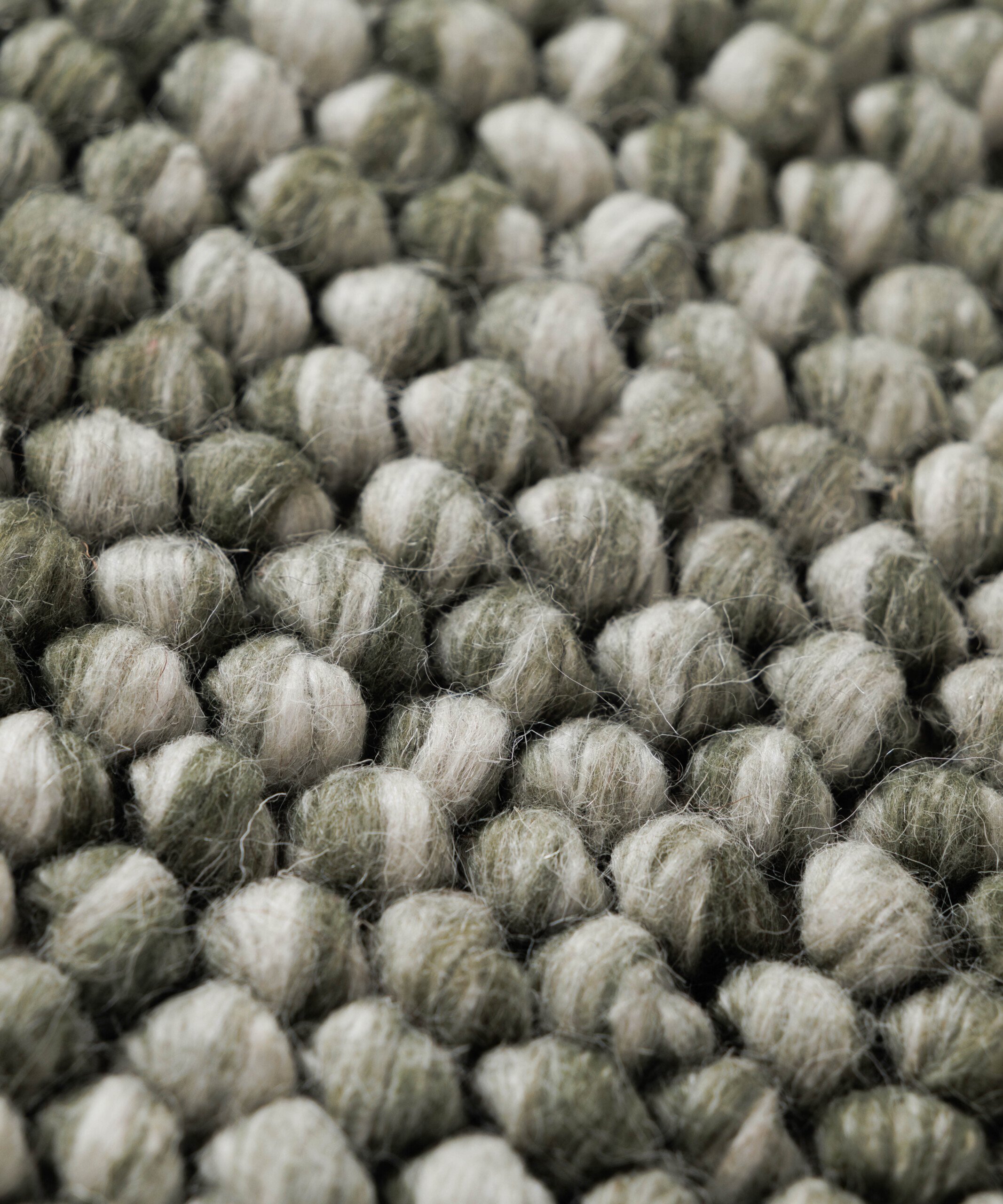 Wollteppich Rund - Fjell Olivgrün - close up Wollteppich Rund - Fjell Olivgrün - close up