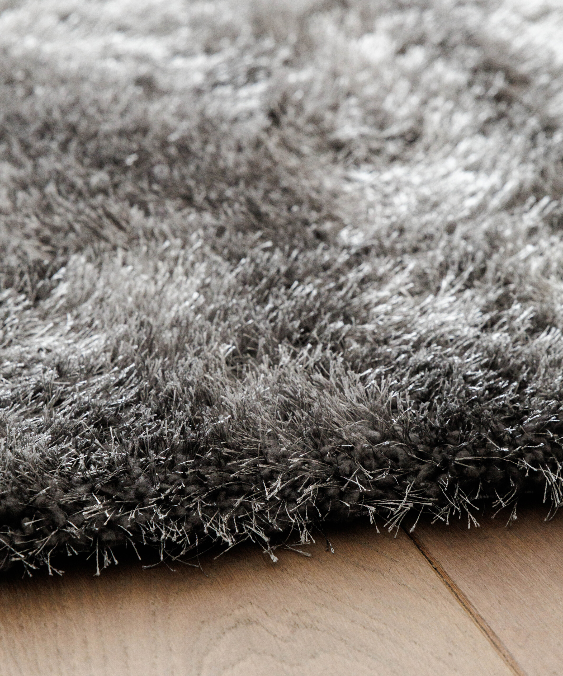 Teppich Quadratisch Hochflor - Posh Velours Grau - close up Teppich Quadratisch Hochflor - Posh Velours Grau - close up