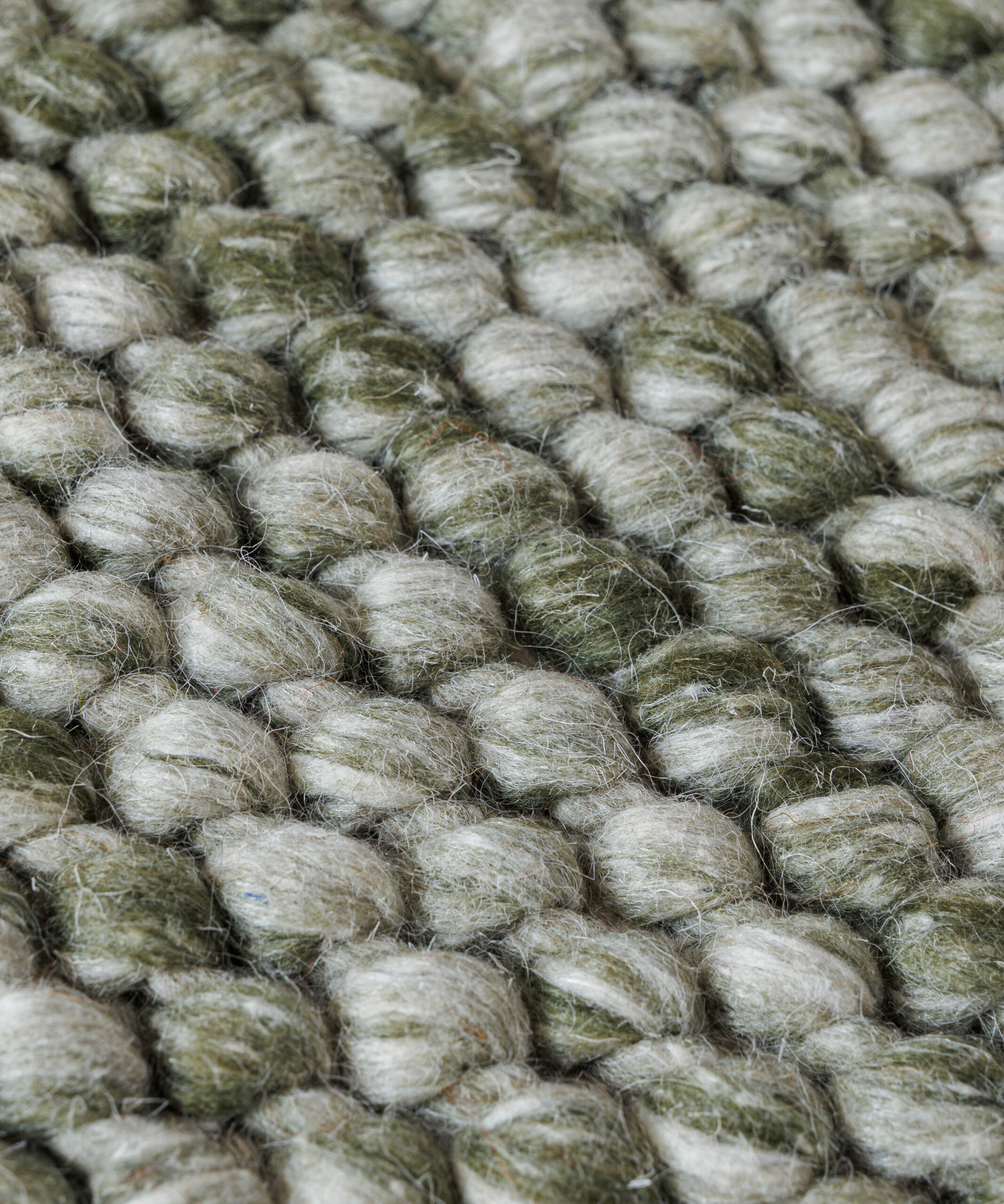 Wollteppich Rund - Løkke Olivgrün - close up Wollteppich Rund - Løkke Olivgrün - close up