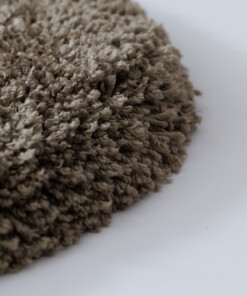 Runder Shaggy Teppich - Sveve Taupe - close up, thumbnail Runder Shaggy Teppich - Sveve Taupe - close up, thumbnail
