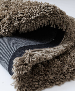 Shaggy Teppich - Sveve Taupe - close up, thumbnail